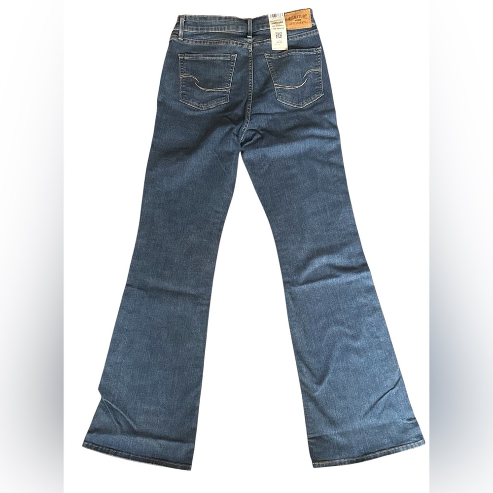 Levi Strauss Signature High Rise Blue Flare Women's Jeans - Picture 2 of 7